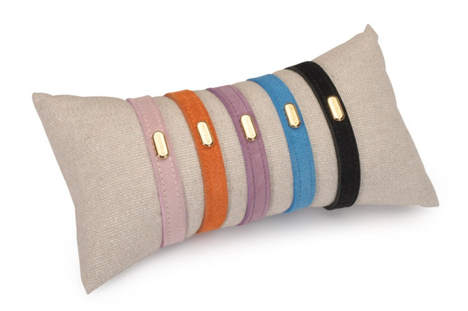 detail OBOJKY PRO ŠTĚŇATA MIX SEMIŠ 15 x 330 mm