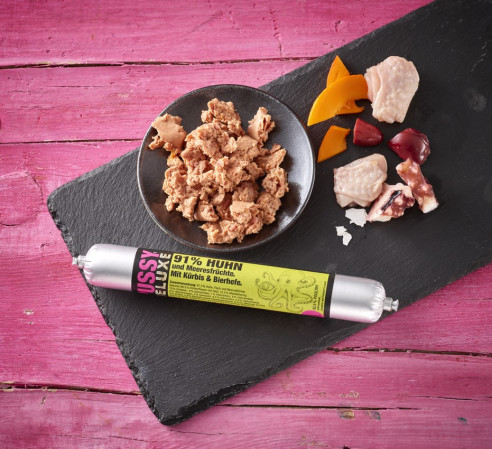 detail PUSSY DELUXE CHICKEN & SEAFOOD 100g